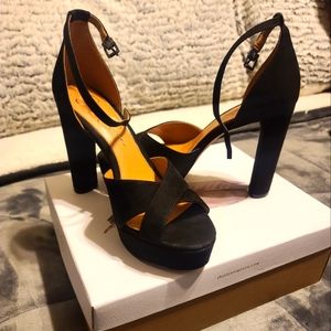 Jessica Simpson Irbella 2